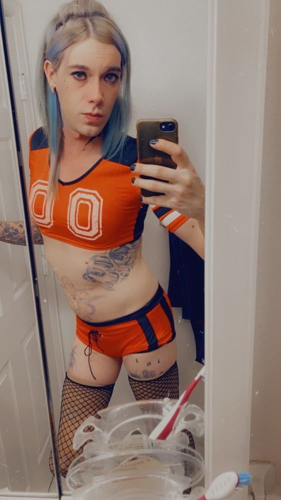 Sexy Sports Babe #14