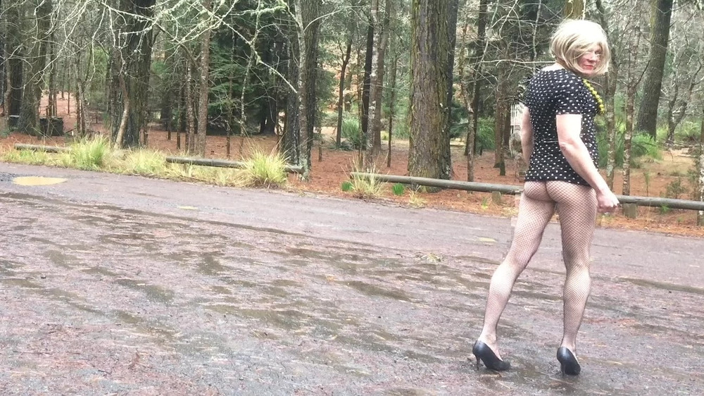 Cross dress Road Trip - Short dress, fish nets #7