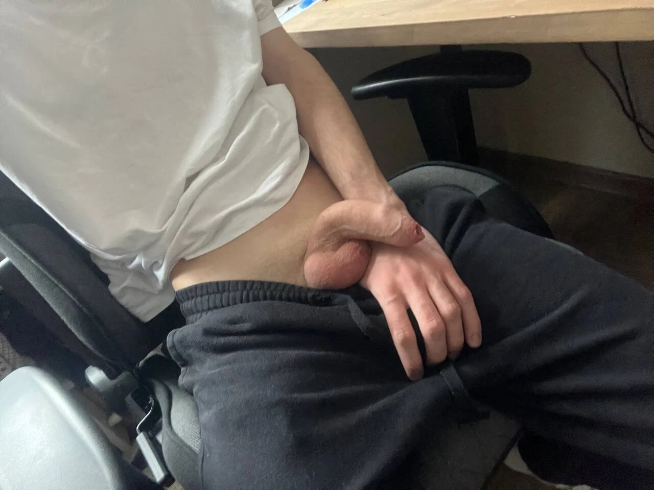 18 yo twink 
