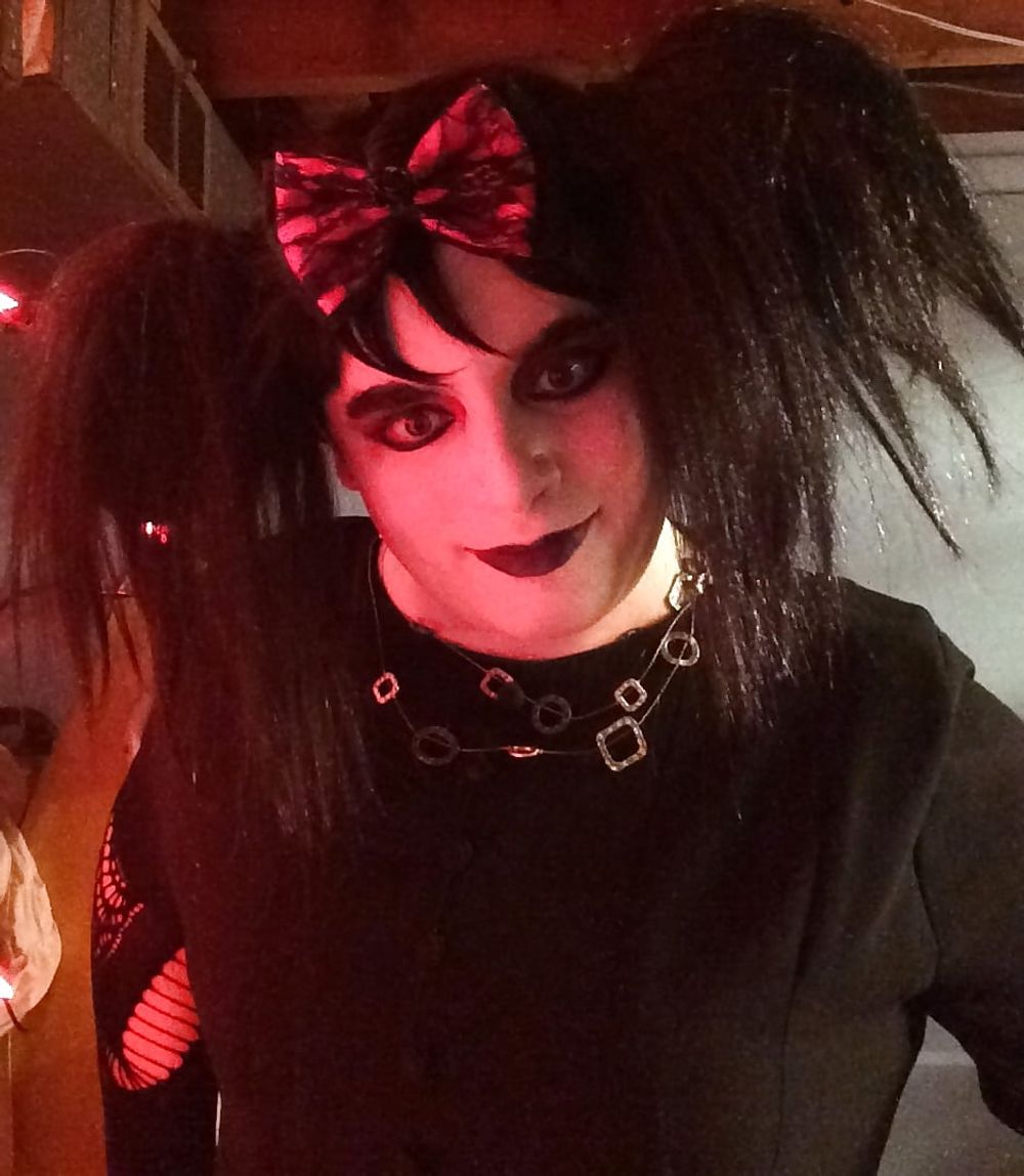 Devilish (goth tranny) #8