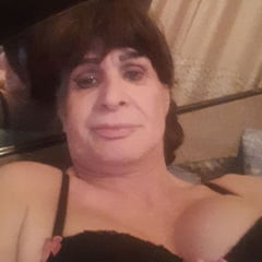 Sissy trav