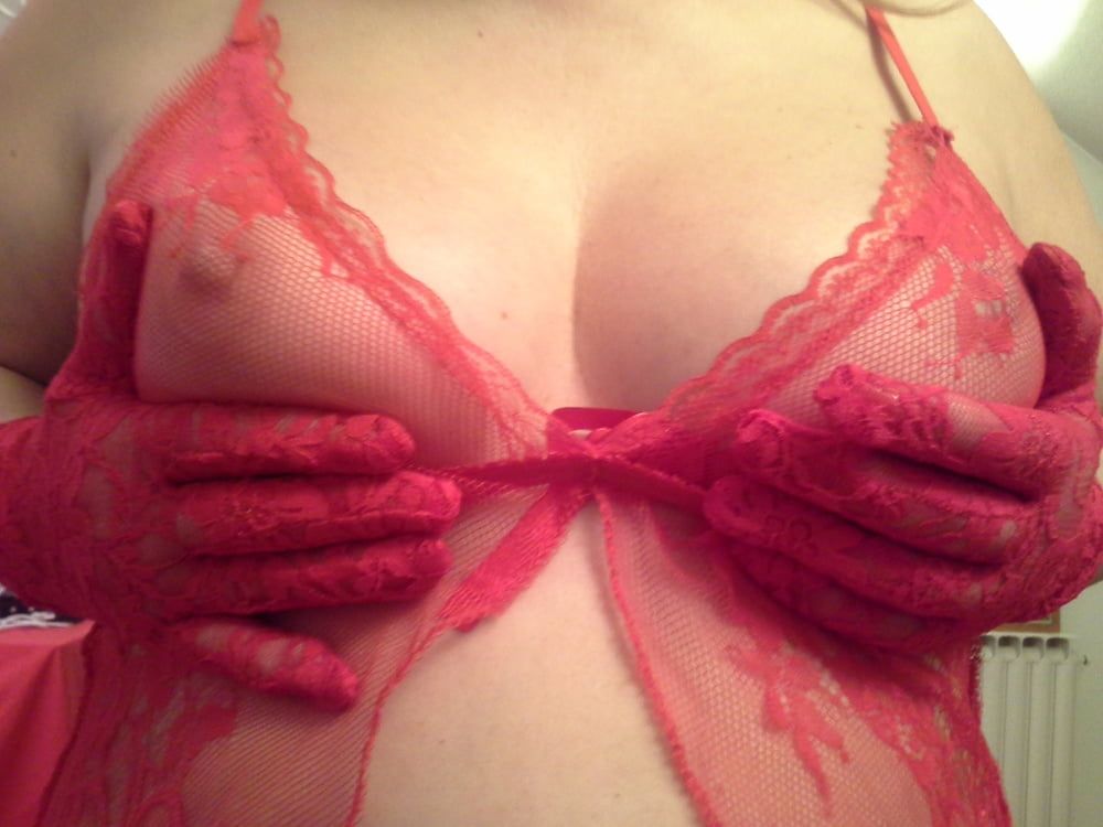 Stocking red - Tette in lingerie rosse