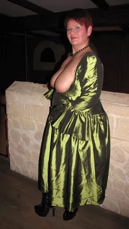 in the green cupless dress         