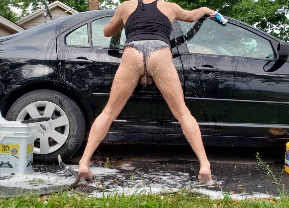 Daisy Duke Shorts Car Wash #25