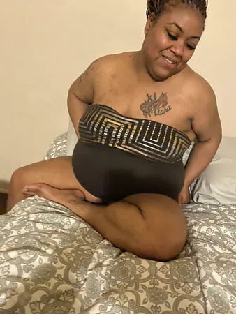 fat belly tiara danielle cox exposed         