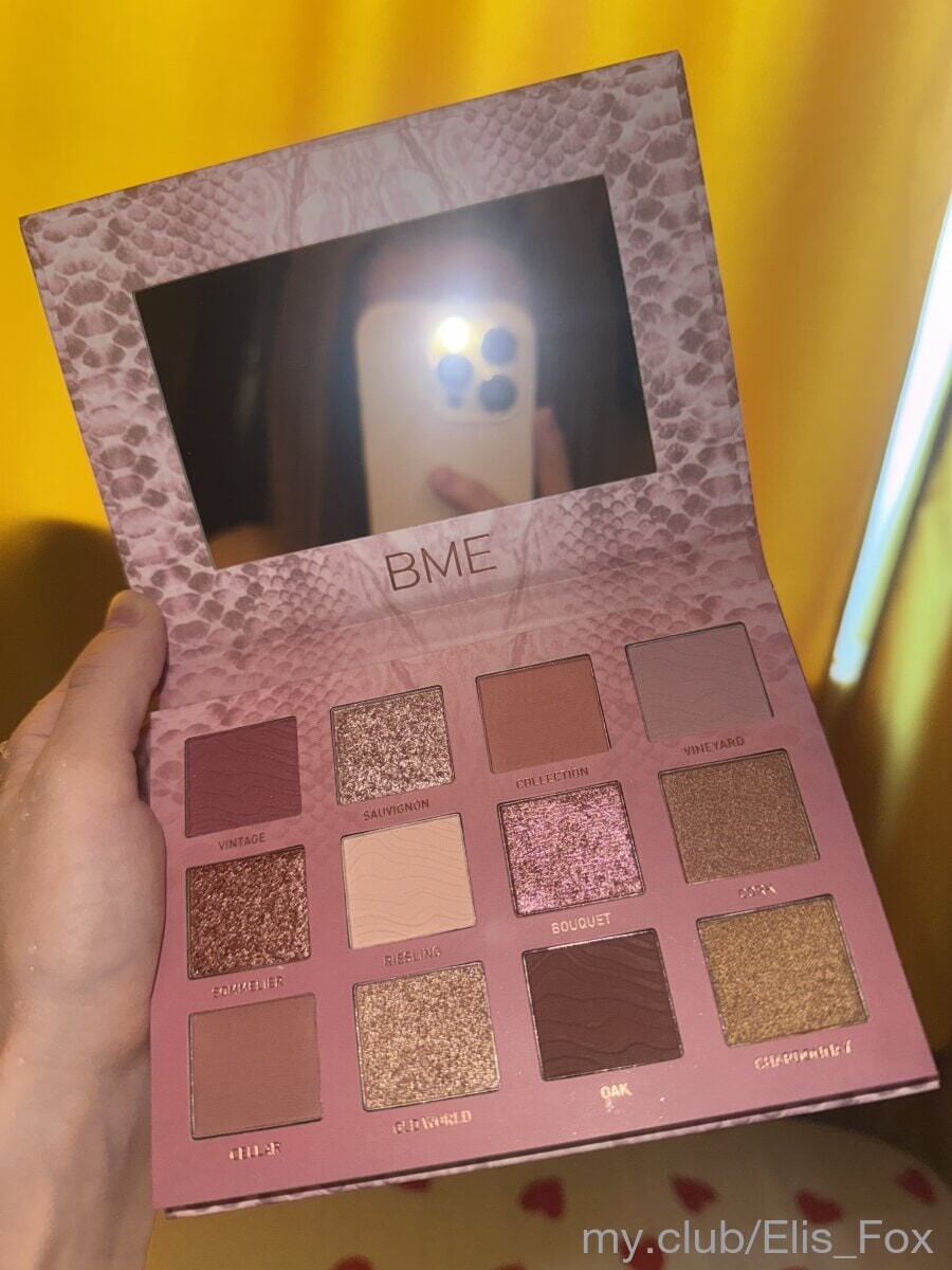 Alice Free Photos #7