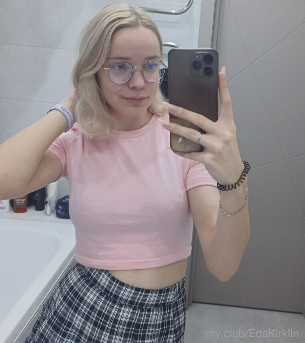 Charliе Free Photos #11