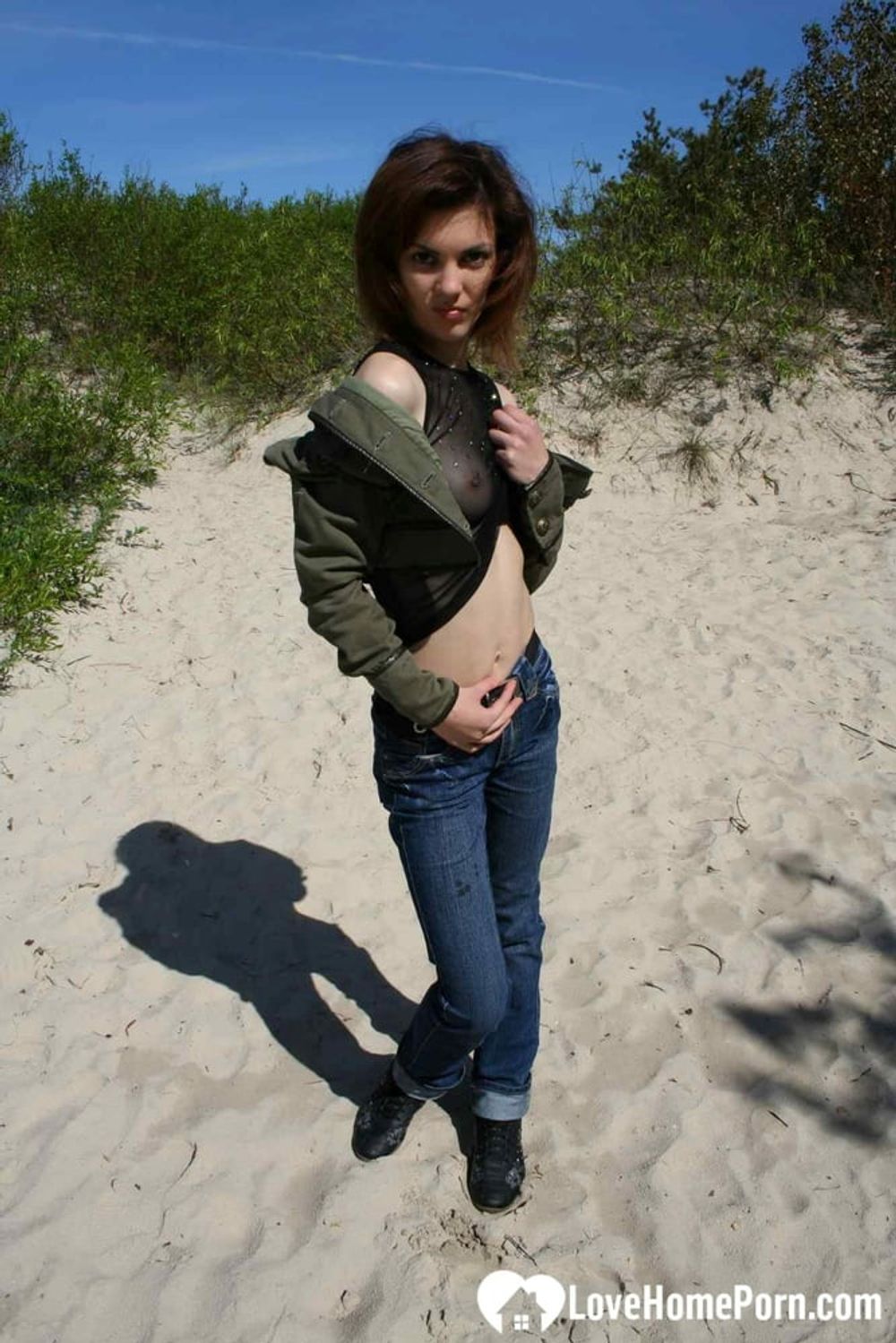 Bumping into a hot redhead in a desert #5