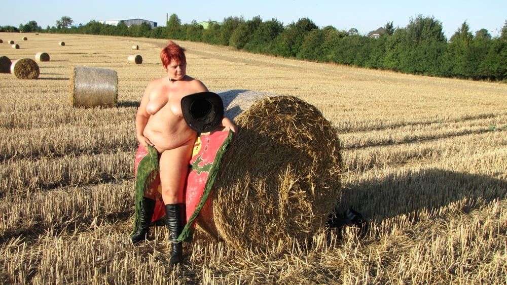 Anna naked on straw bales ... #22