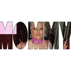 WE LOVE MOM
