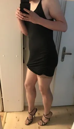 sexy cd sissy wants to show off         