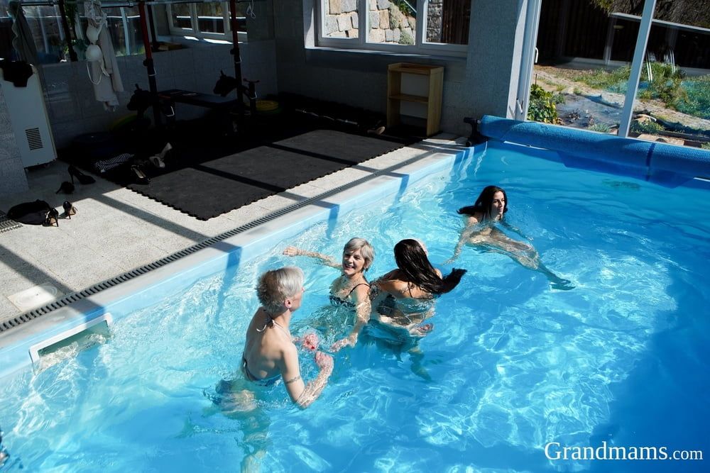 GrandMams: Granny pool orgy #9