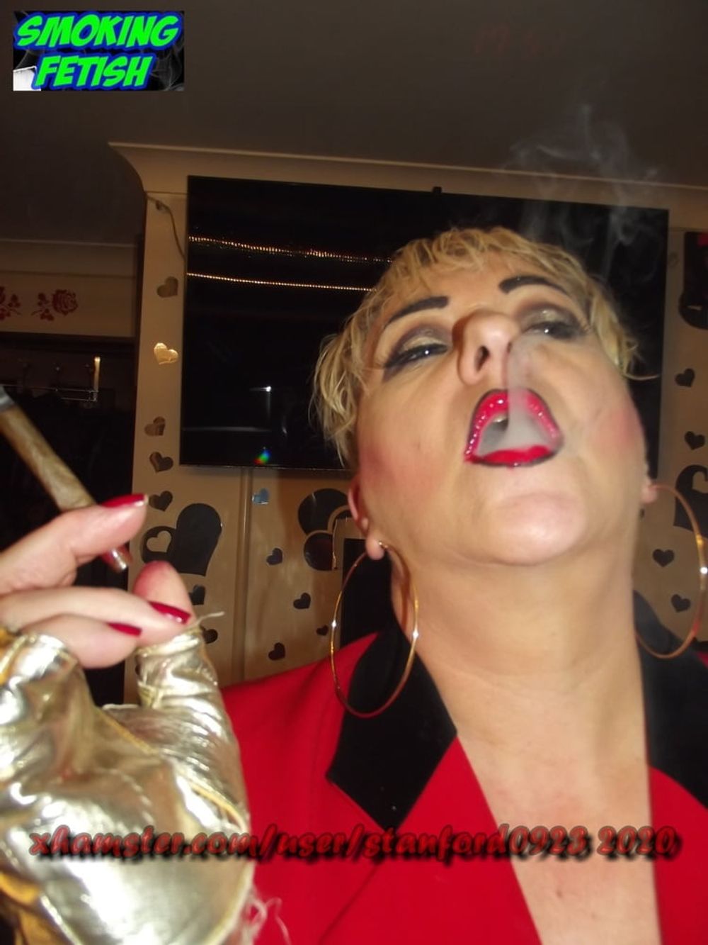 SMOKING FETISH WHORE 2 #23