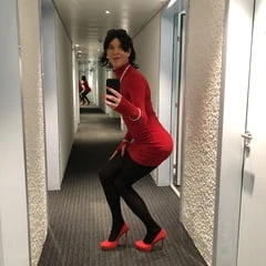 Sixela Candy - Black hair & Red outfit