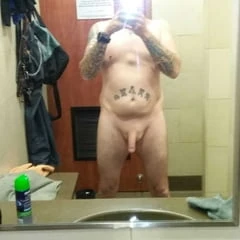 Me masturbating my Thick hard Throbbing cock... 