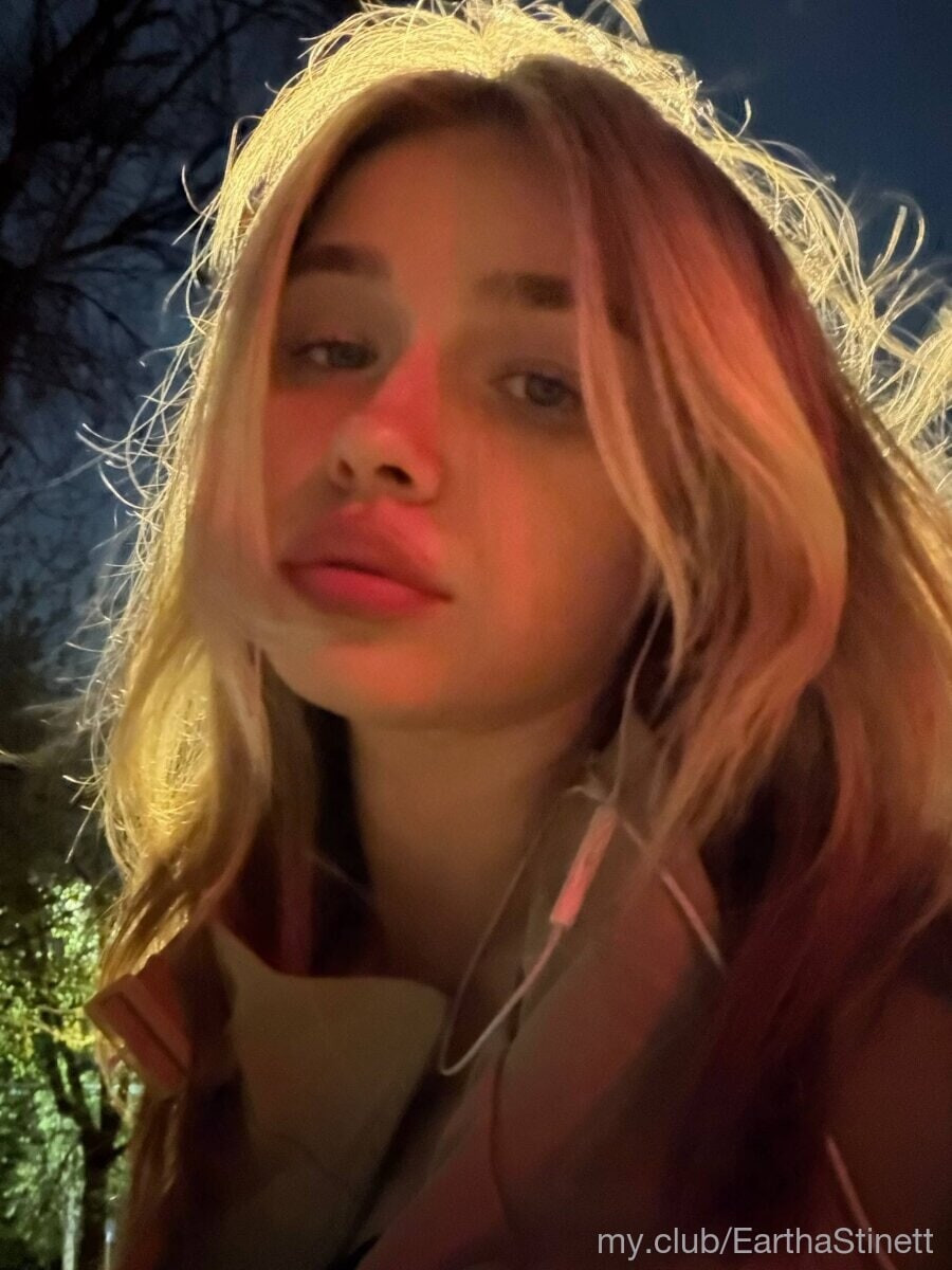 Free Bella Photos #7