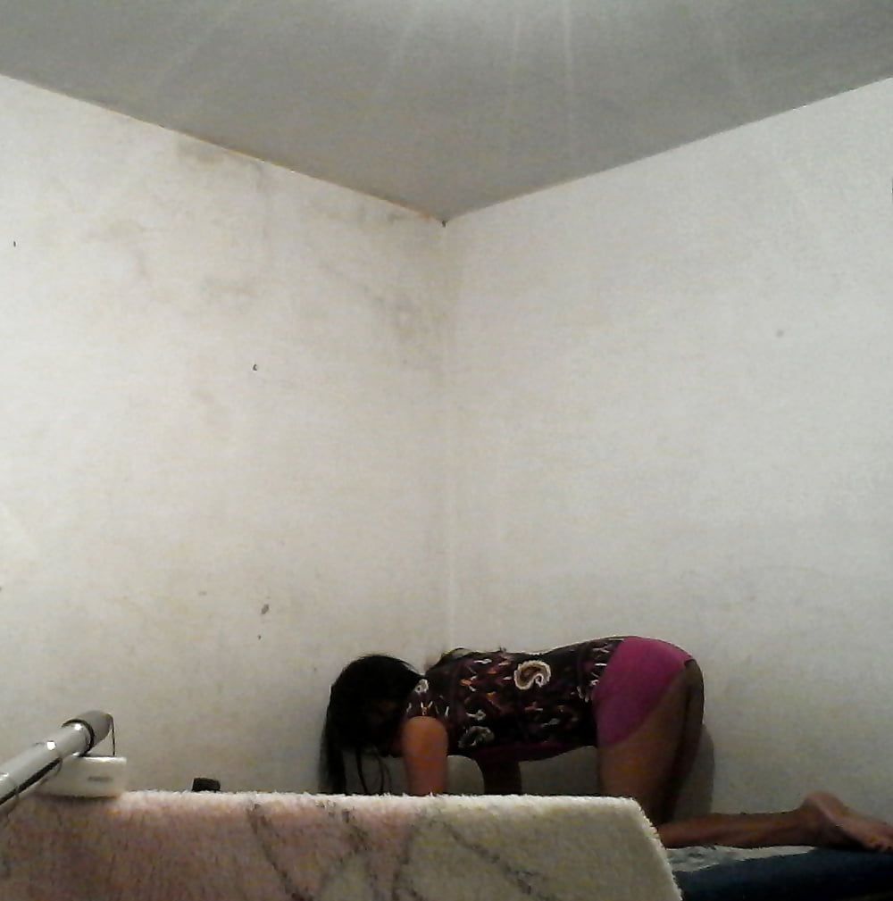 Joselynne In Bed SelfieStick #29