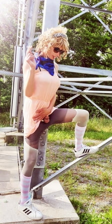 Pantyhose Slut Outdoor 