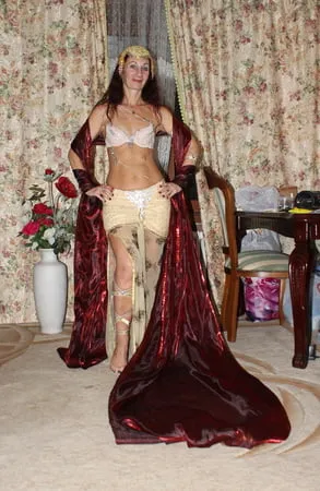 salomea costume         