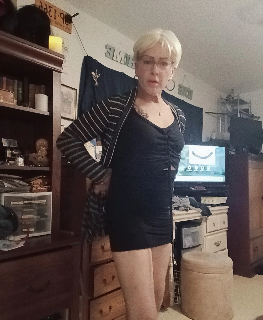 Lisa B. Photos A #4