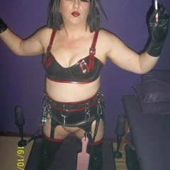 SHIRLEY SLUT 13