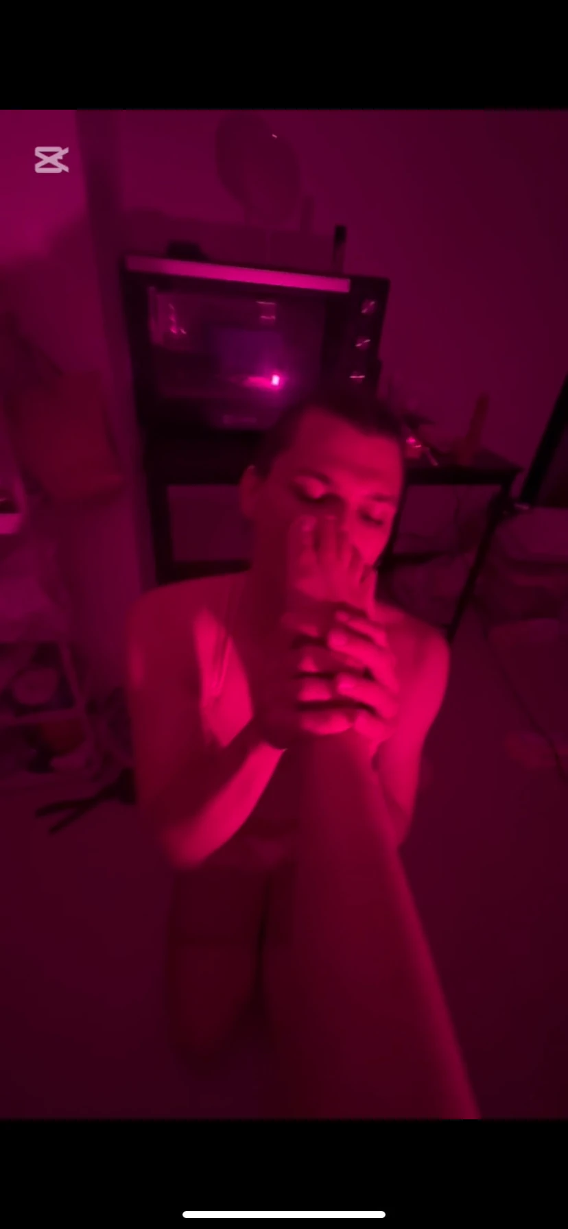 Pokorna sissy drolja 