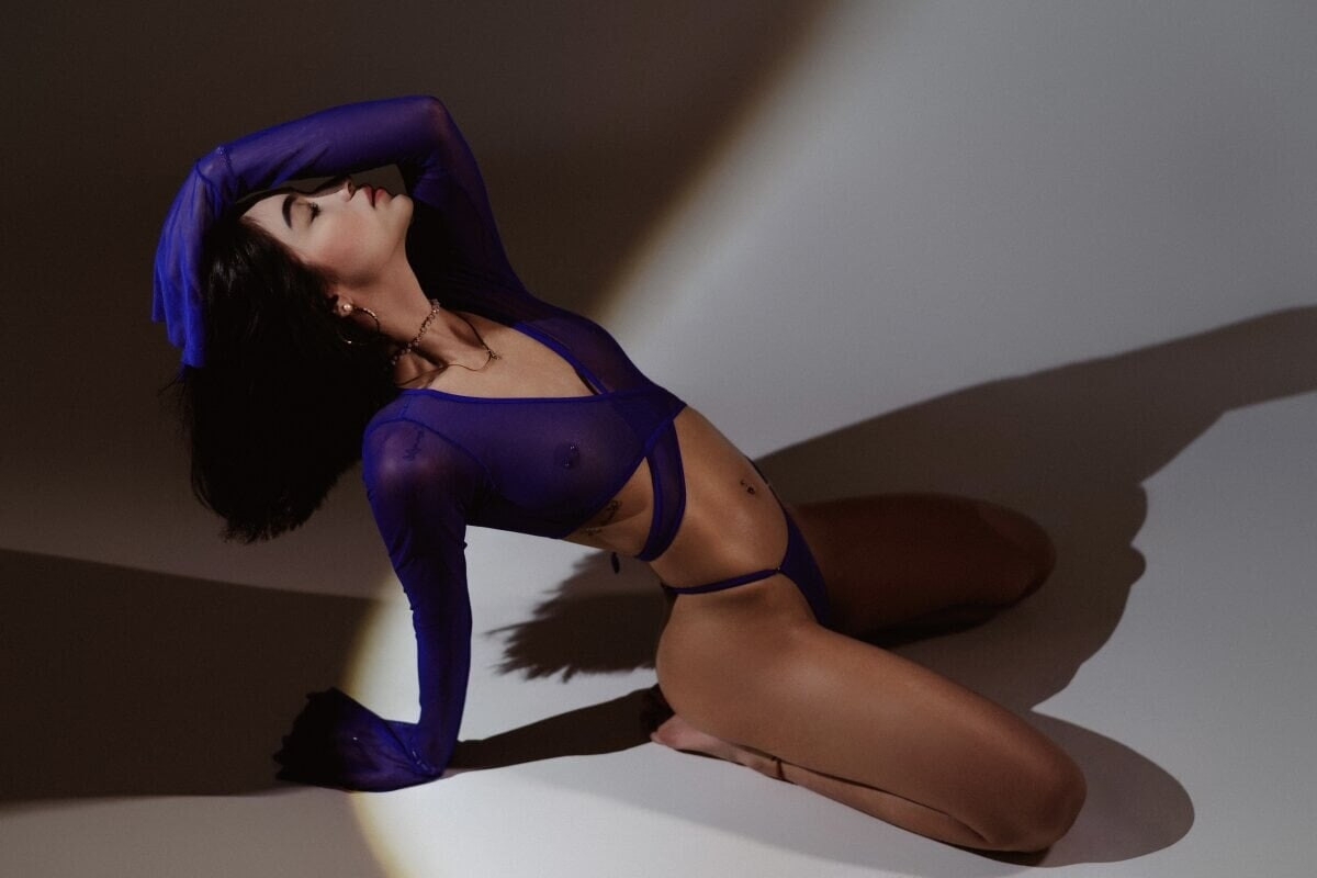 Alison Ivanova Free Photos #20