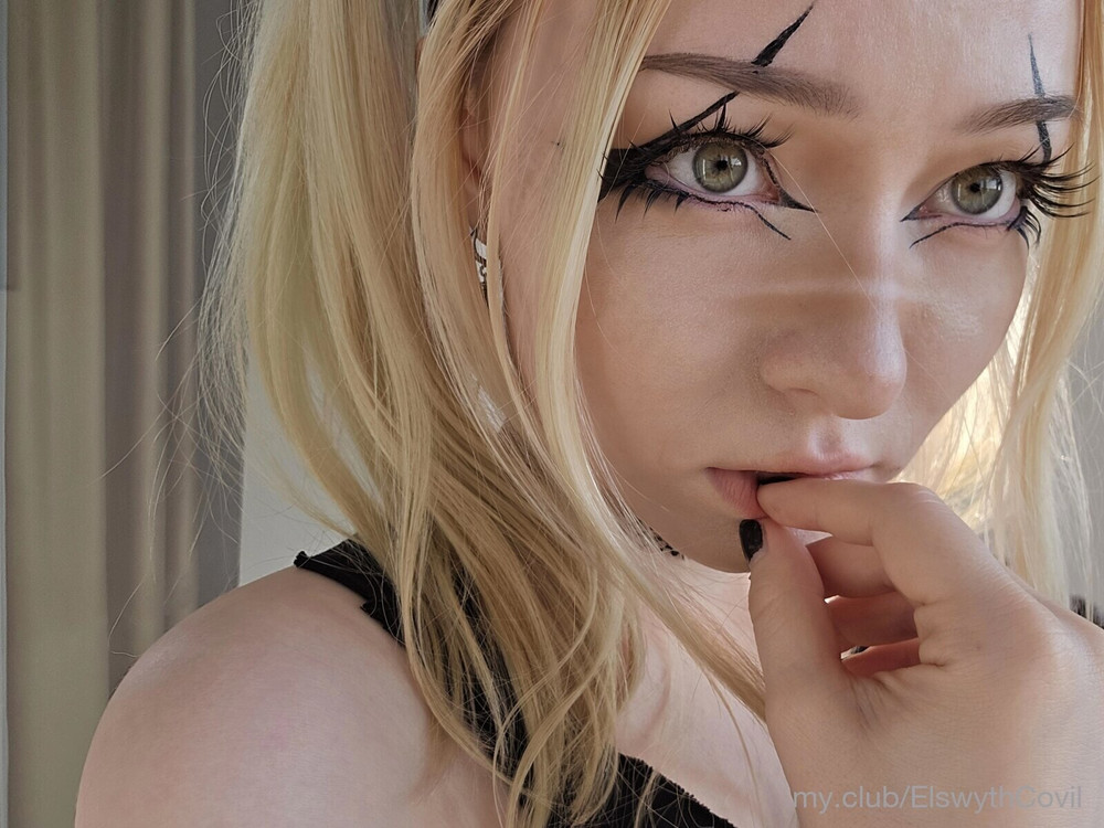 Sophie Free Photos #32