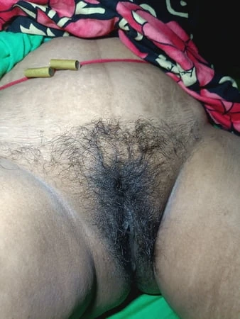 Nomita bhabhi หีผมดํา 