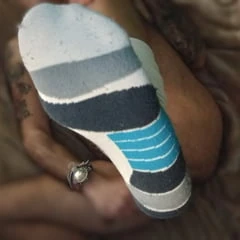Socks n sneakers (n more!)