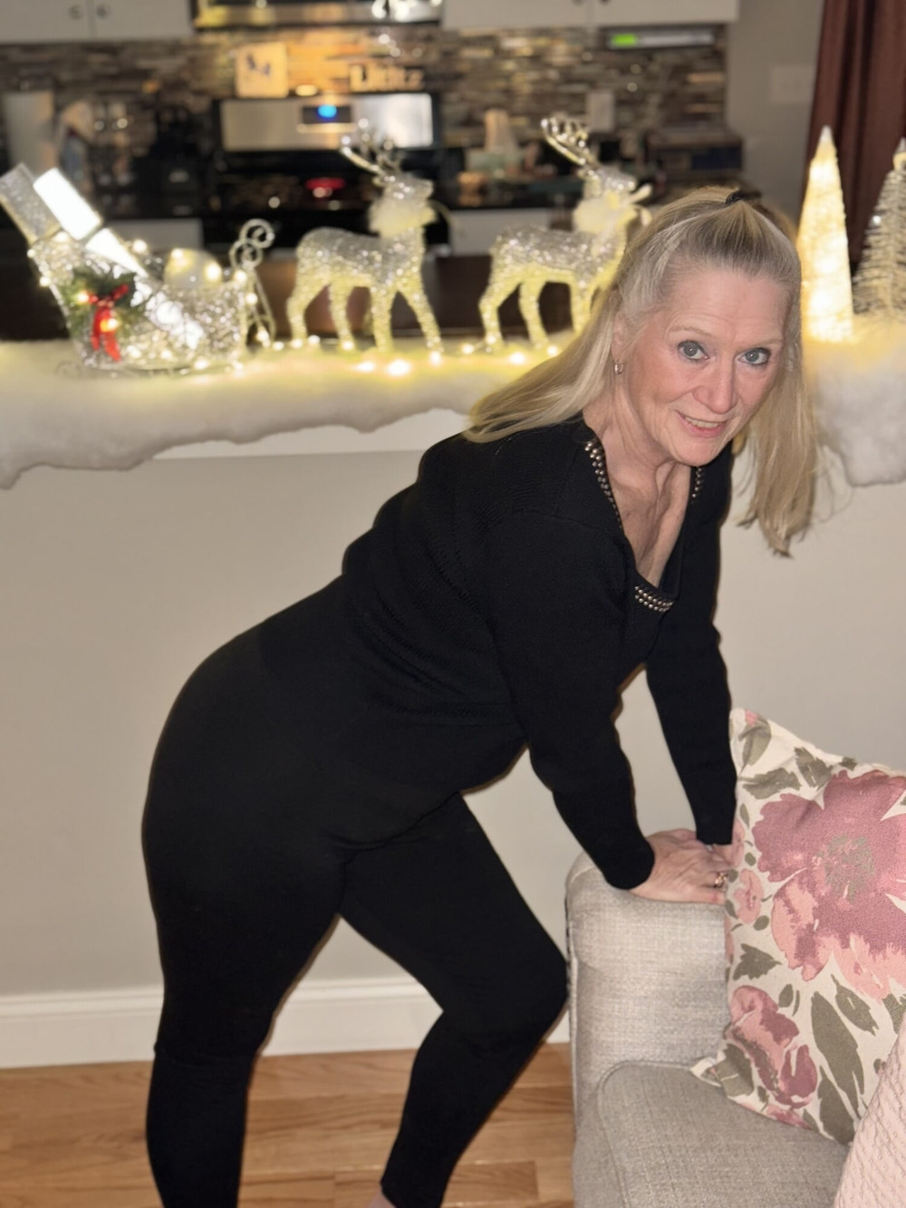 Very Old GILF in Pink Panties #37 Free Photo Shoot  #15