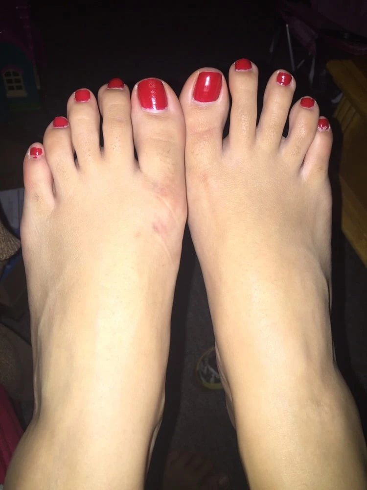Cum Covered Latina Toes #2