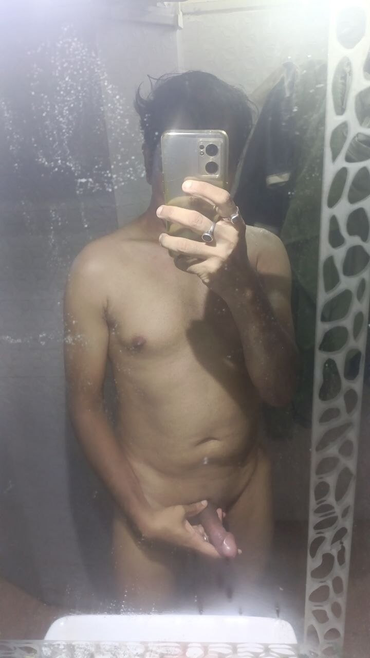 Mirror Nude