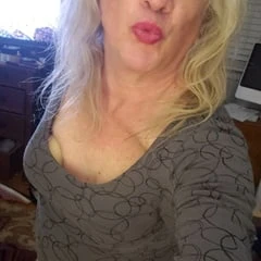 Kiss me
