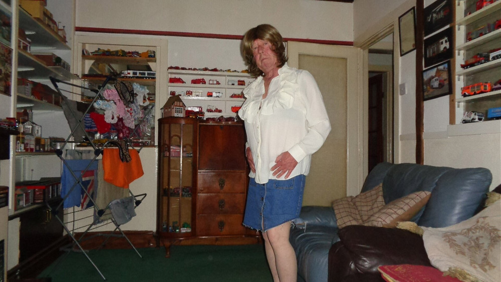 Better dressed this time, well nearly. #4