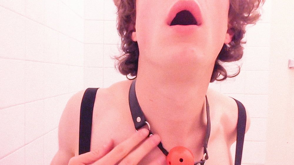 Horny bathroom photoshoot #5