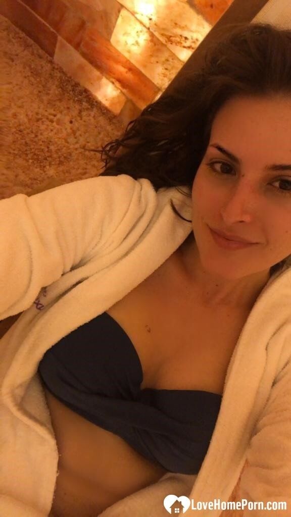 Natural beauty shares some of her selfies #19
