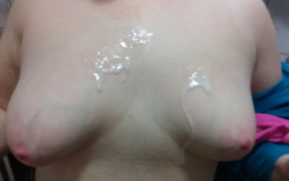 Blowjob, handjob and cum on tits