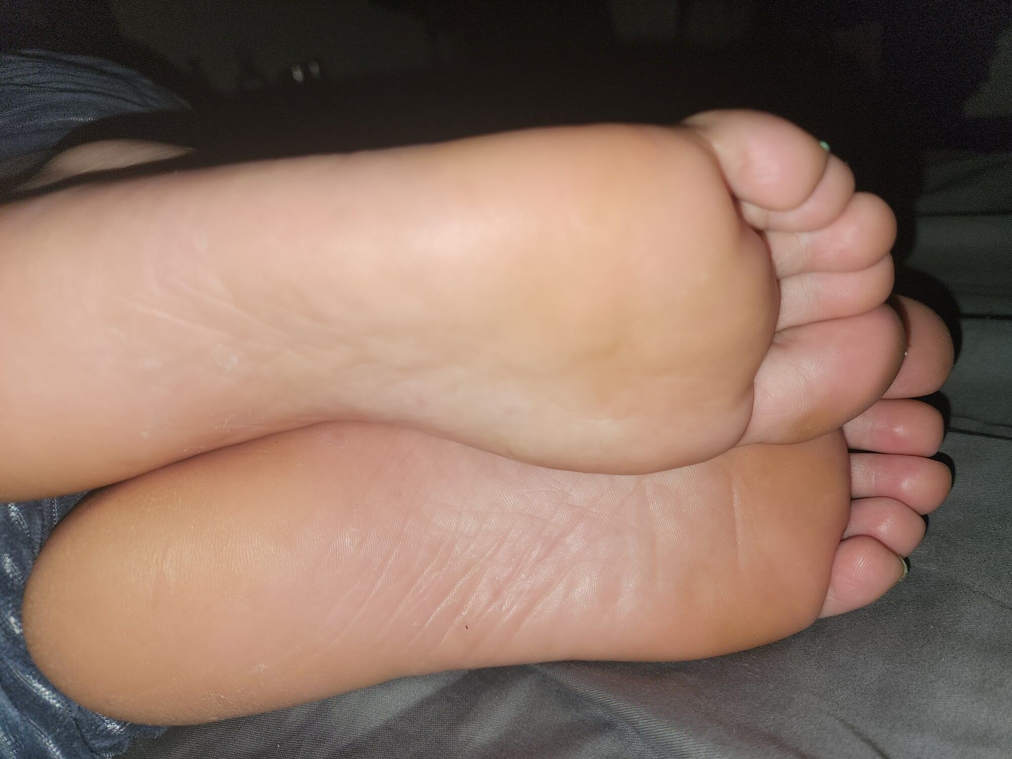 LatinaMilf green toes #9