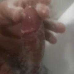 My wet cock in the motel bathtub