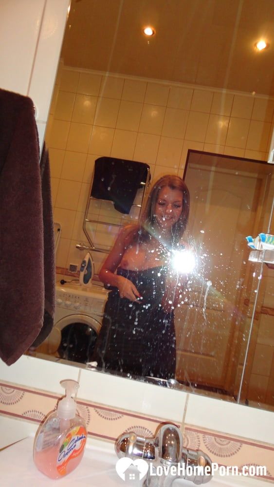 Amateur brunette babe taking selfies before her shower #30