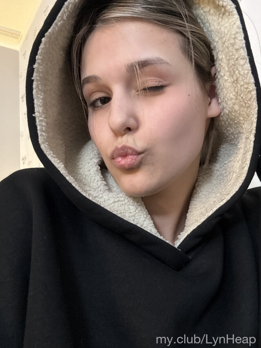 Lilly  Free Photos #10