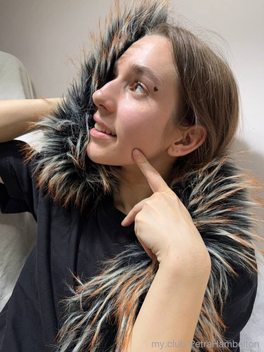 Agatha Free Photos #38