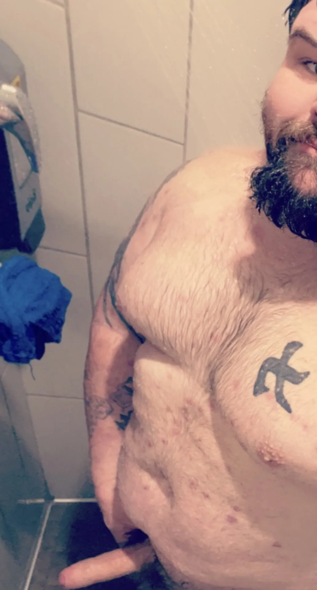 Chubby bearded dad bod horny dick