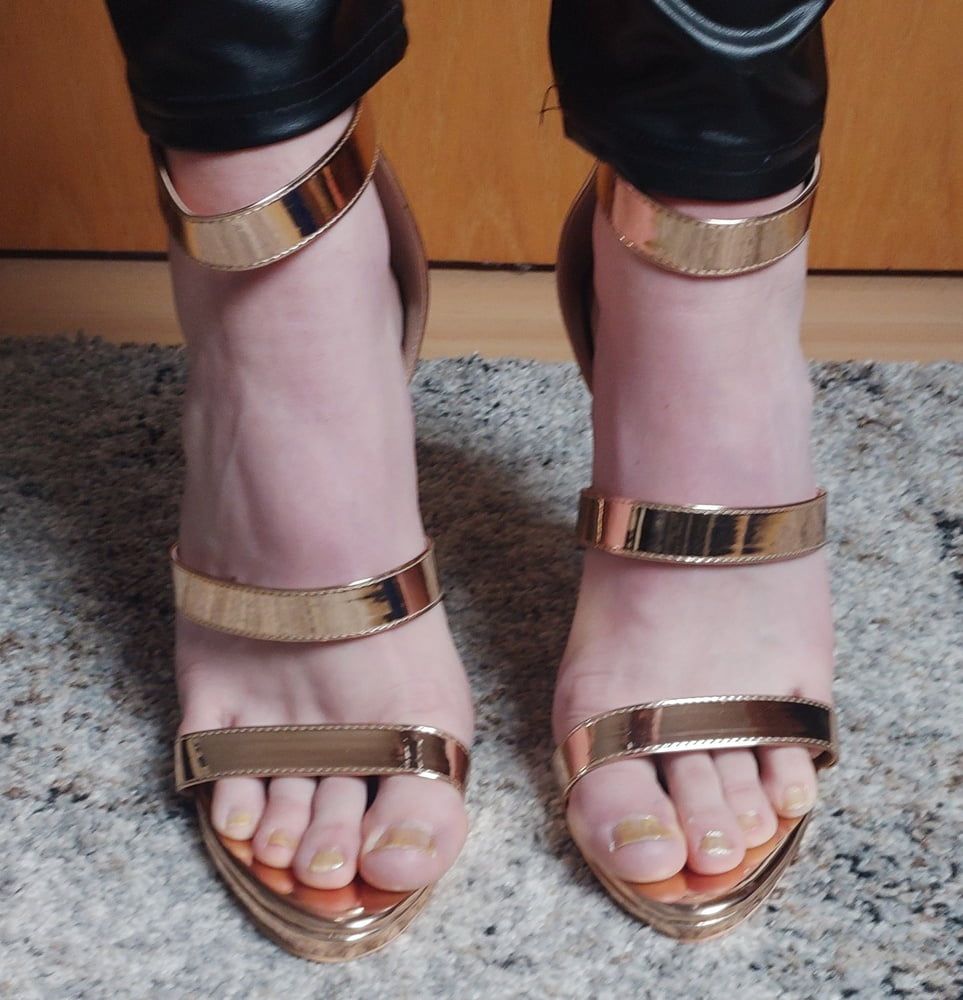 New golden Heels #2