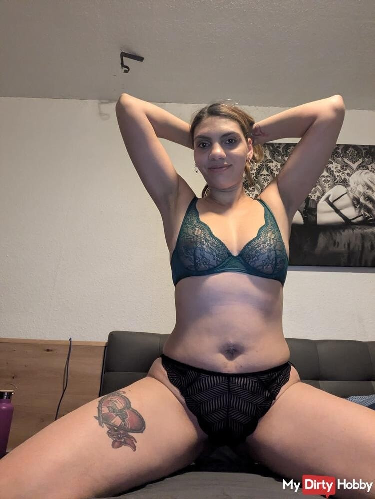 HOTWIFE MILF FRANKFURT