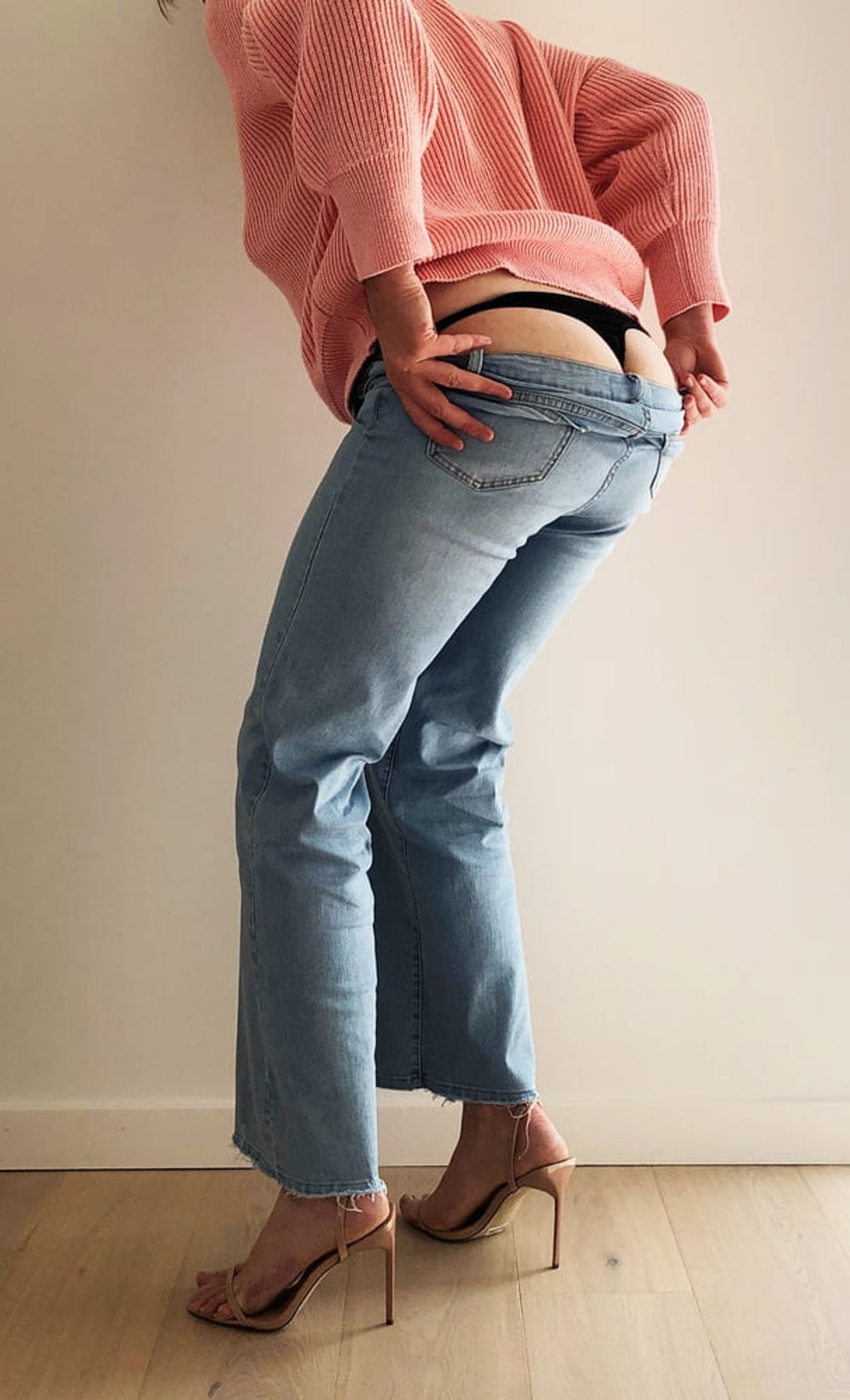 Exposed thong in jeans &amp; stiletto&#039;s 2 #5