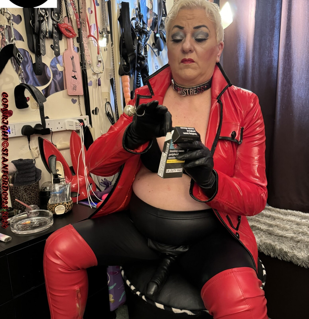 FEMALE DOMINATION #17