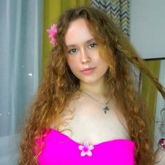 Kira Free Photos