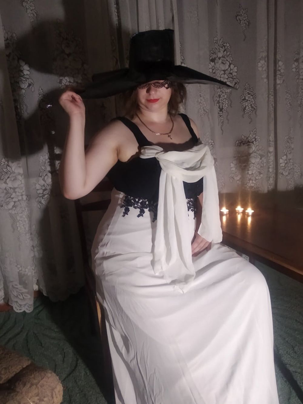 We tried to make a cosplay on Lady Dimitrescu #8